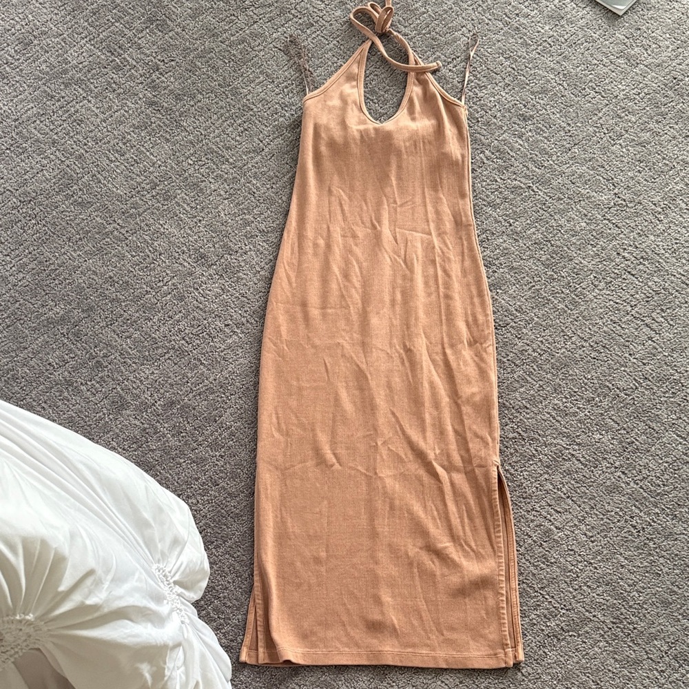 Sleeveless Halter Maxi Dress in Tan
